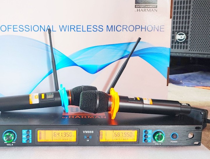 XẢ KHO lấy tương tác .. Mic không dây J.B.M. VM 888 VM888 thông minh cảm biến gia tốc tự ngắt