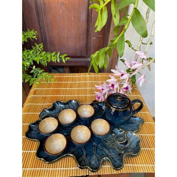 BỘ ẤM CHÉN PHA TRÀ SỨ CỔ XƯA KÈM KHAY SEN CAO CẤP