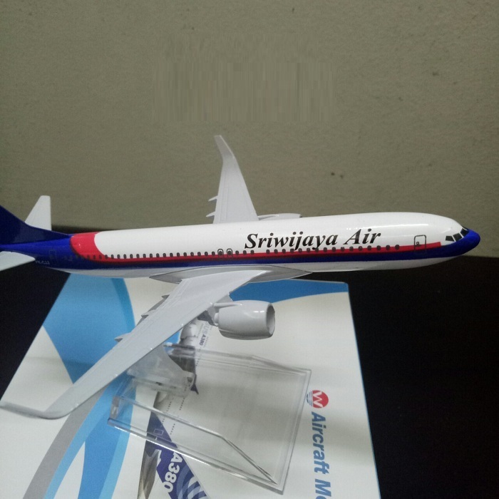 Mô hình máy bay tĩnh B737 Sriwijaya Air 16cm