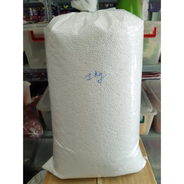 1kg hạt xốp để nhồi gối ,nhồi ghế ,ngồi hộp quà ,câu cá .có sỉ SLL