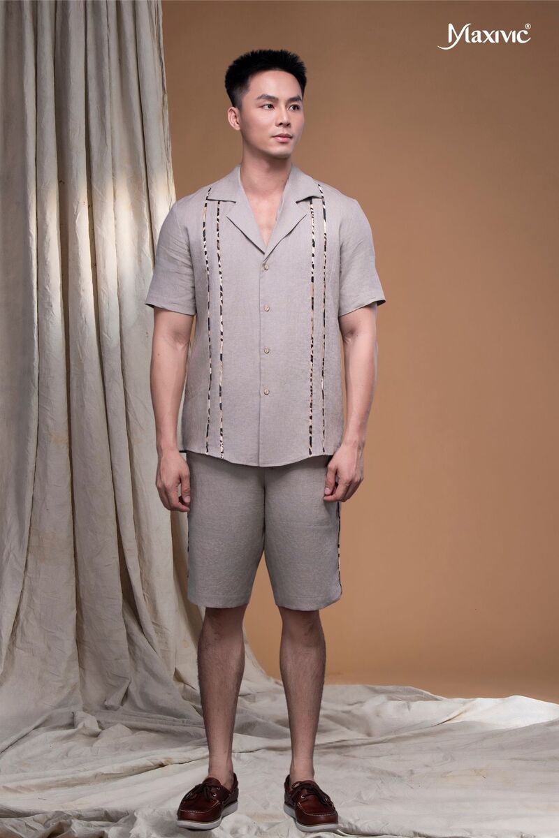 Áo sơ mi danton linen kem sẫm viền beo thân áo LM112444A [BST Da Beo