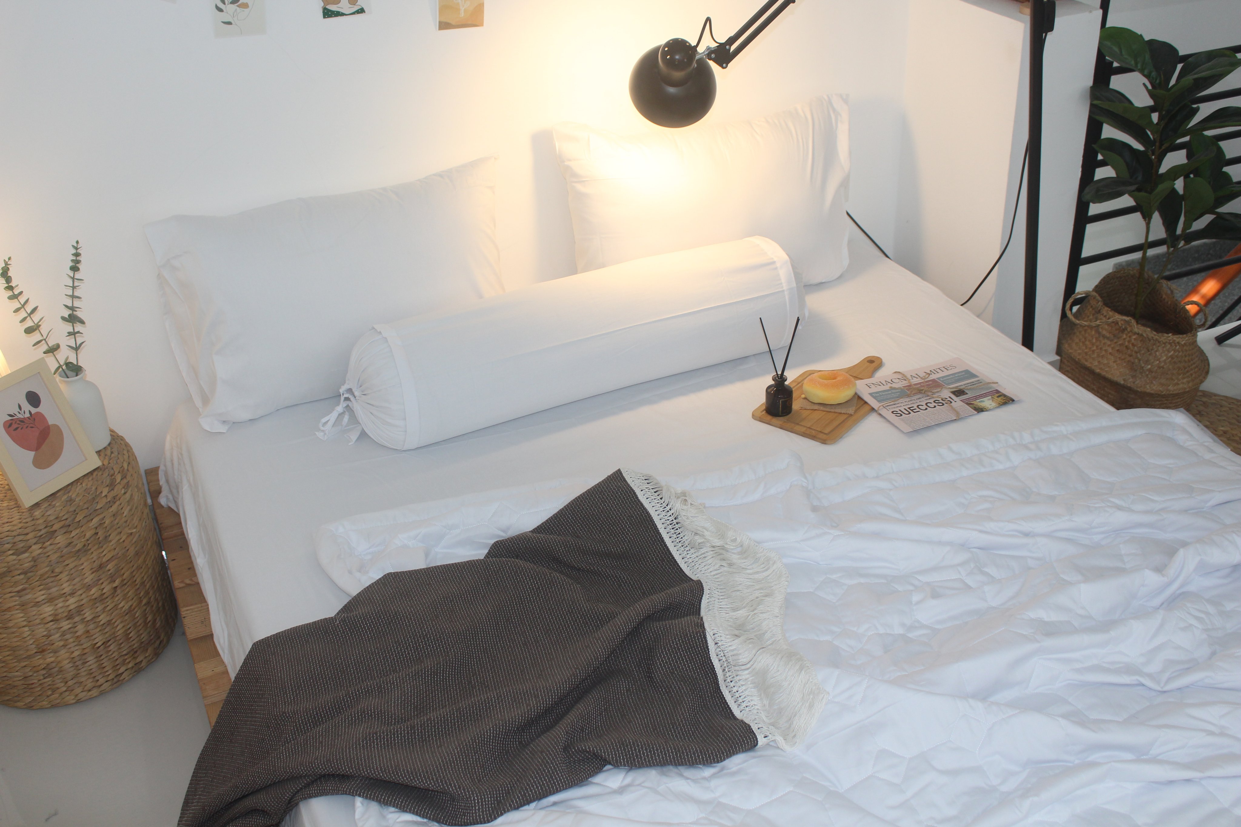 Bộ Drap KHALY Cotton Trắng trơn Cao Cấp - dùng cho nhà nghỉ, Homstay, căn hộ