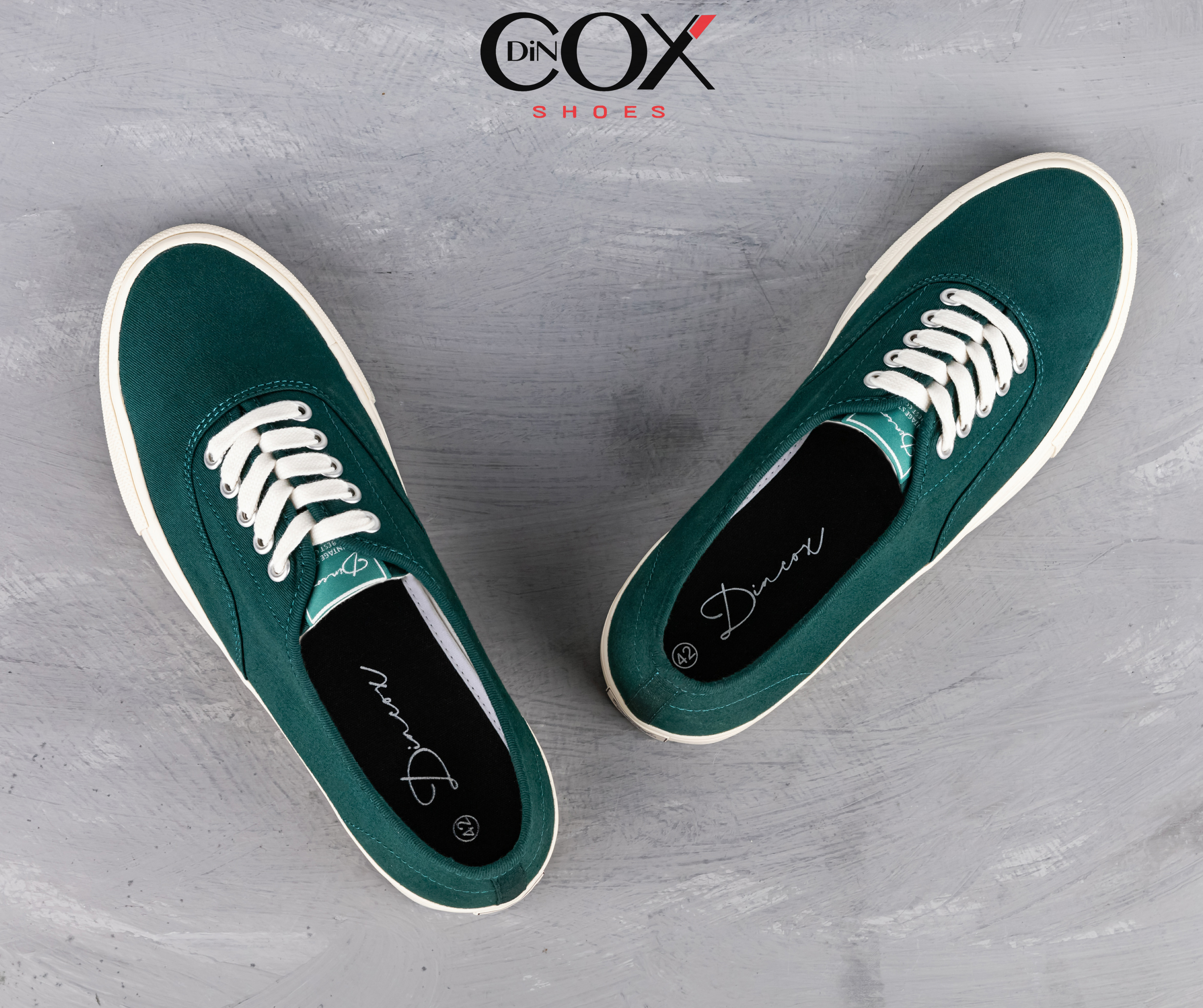 Giày Sneaker Vải Canvas DINCOX E06 Ever Green Đơn Giản Tinh Tế Sang Trọng