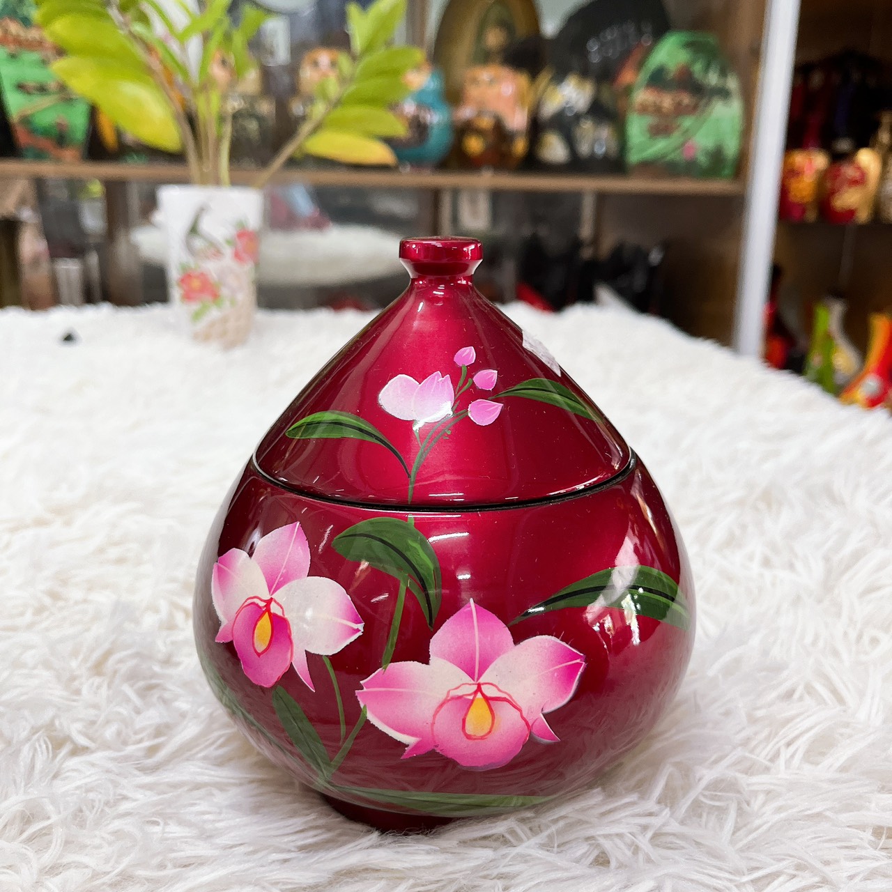 Hủ mận sơn mài Thanh Bình Lê họa tiết phong phú đựng kẹo mứt, trang trí văn phòng, nhà cửa, làm quà tặng ý nghĩa