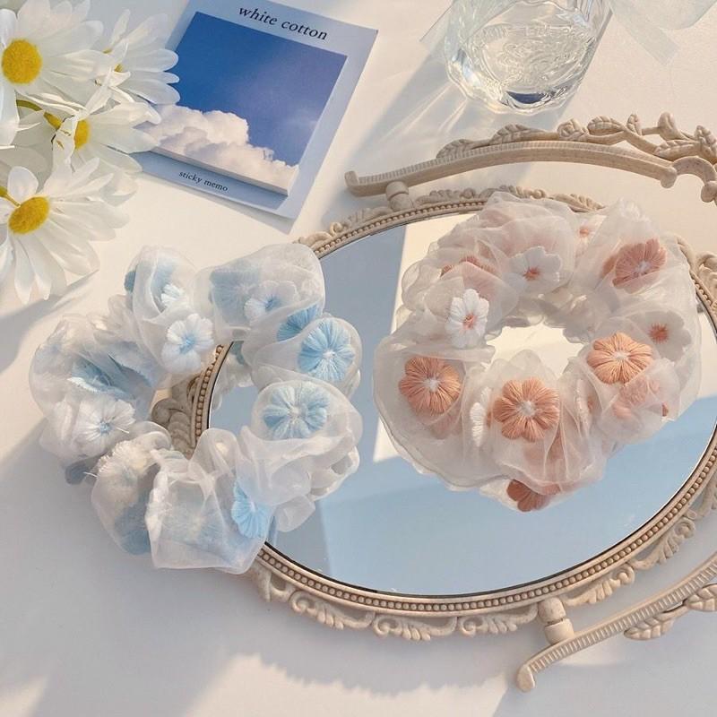 Cột tóc scrunchies thêu hoa - dây cột tóc scrunchies hoa