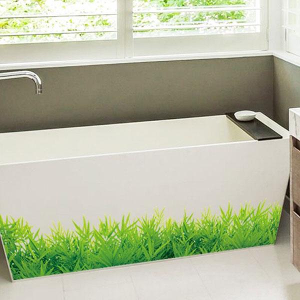 DECAL DÁN TƯỜNG ĐÔI HOA HỒNG NHUNG ĐỎ VÀ CHÂN TƯỜNG CỎ XANH
