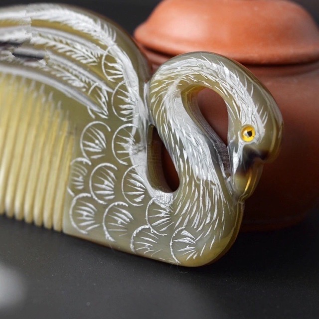 Lược sừng Thiên Nga đẹp làm quà tặng (Size: XL-15 cm) COH111 - Chăm sóc tóc