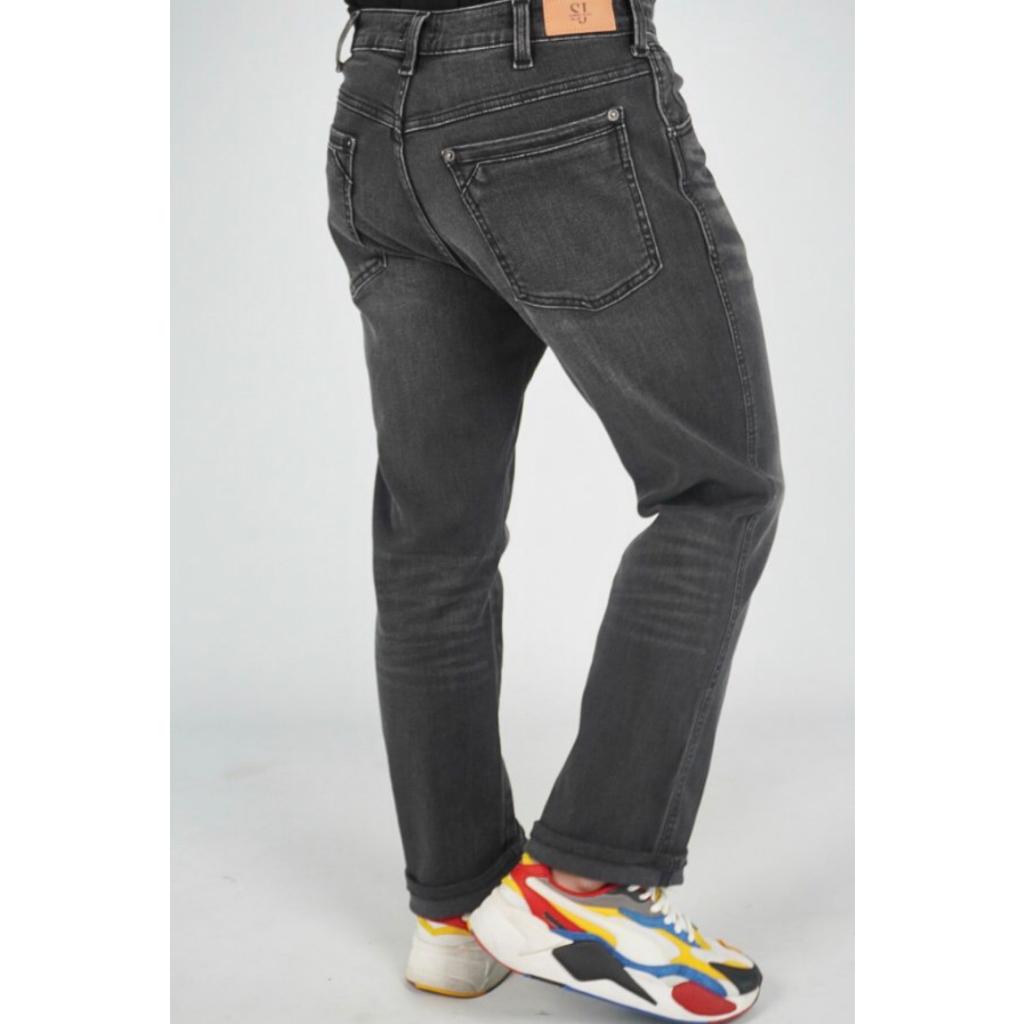 Quần Jean slim straight NAM Q9, Quần bò Nam Ôm Đứng, Chất vải co giãn Cao Cấp, Lịch Sự - thương hiệu Samma Jeans.