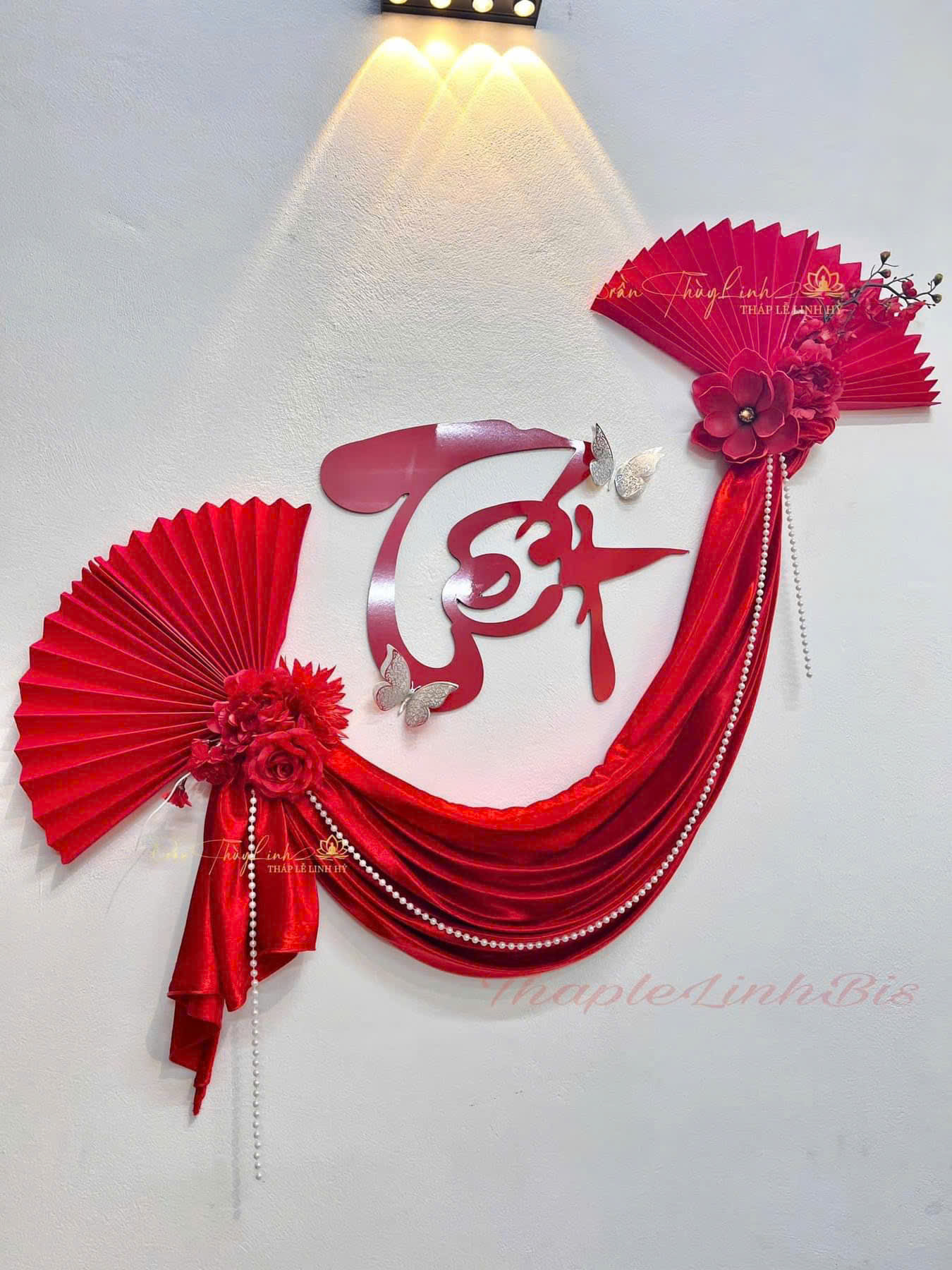 Set Trang Trí Tết, Đồ Decor Tết 2025 Chữ Tết Alu Đỏ Kèm Vải Nhung Và Hoa Chúc Mừng Năm Mới - HÀNG CHÍNH HÃNG MINIIN