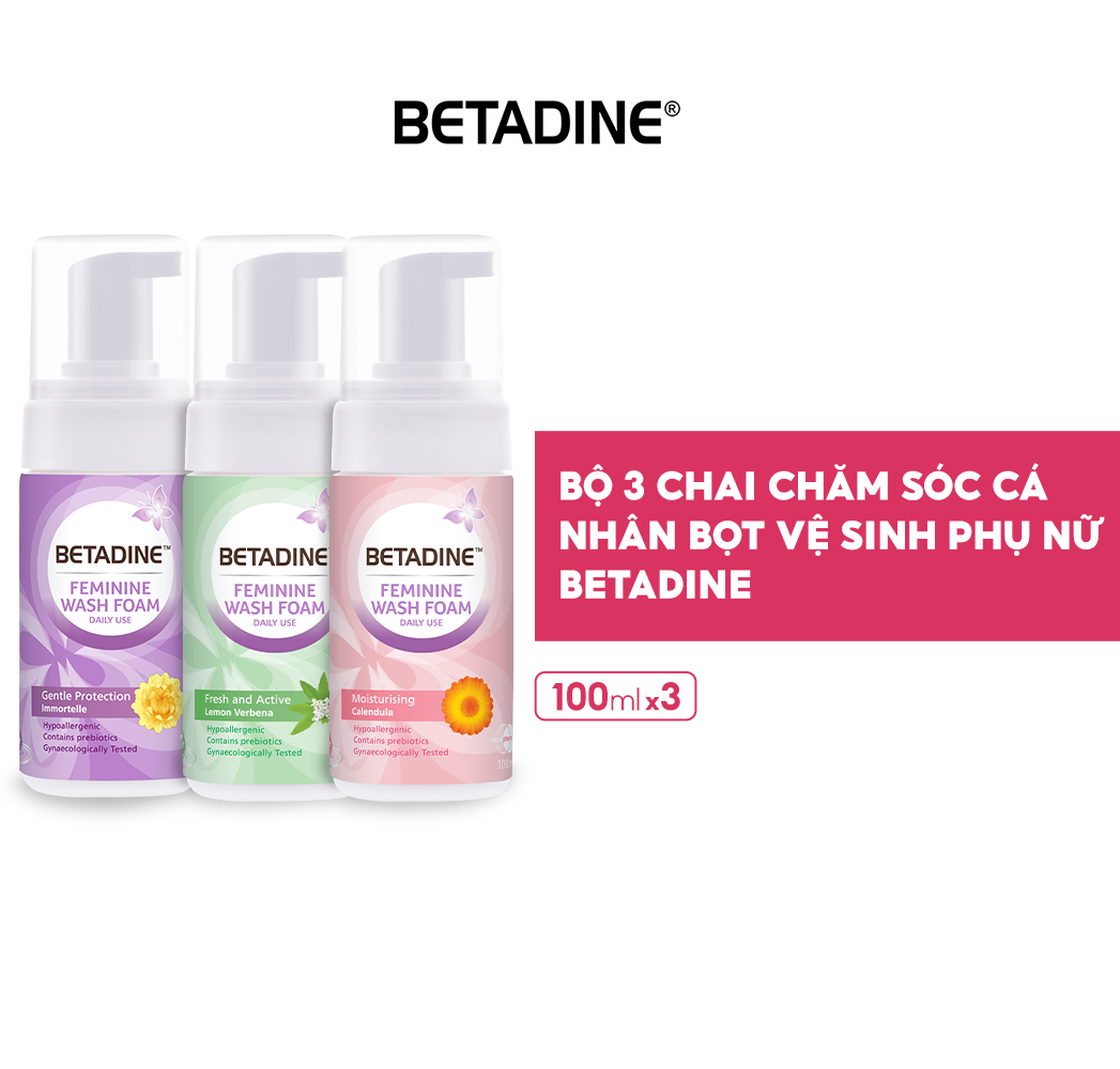 Combo 3 chai bọt vệ sinh phụ nữ Betadine Feminine Wash Foam Daily Use làm sạch dịu nhẹ, duy trì độ cân bằng pH