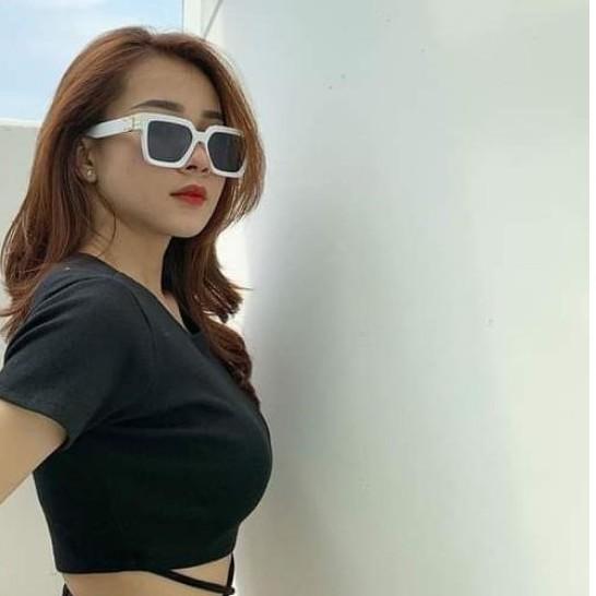 Áo croptop ôm body đan dây tay ngắn