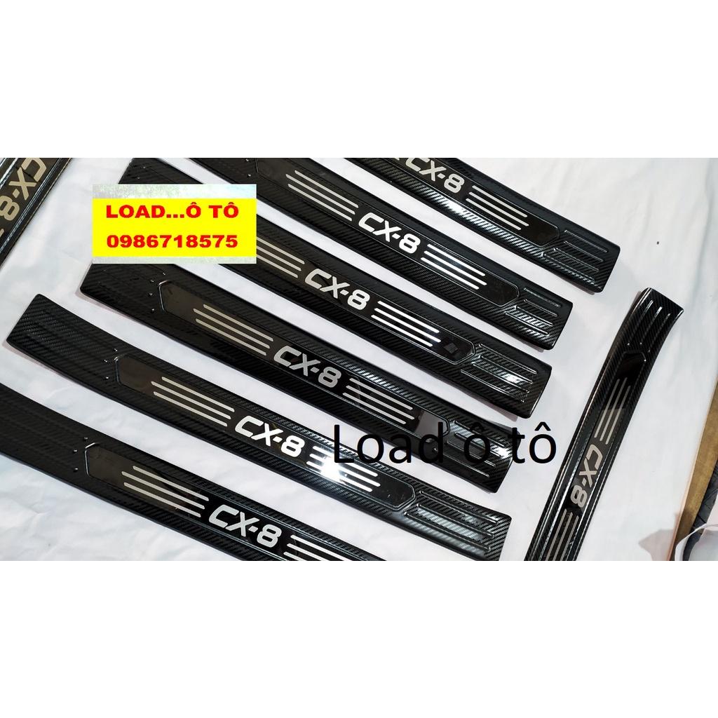 Ốp Bậc Cửa, Nẹp Bước Chân Trong Ngoài Xe Mazda CX8 2023-2019 Vân Carbon Cao Cấp