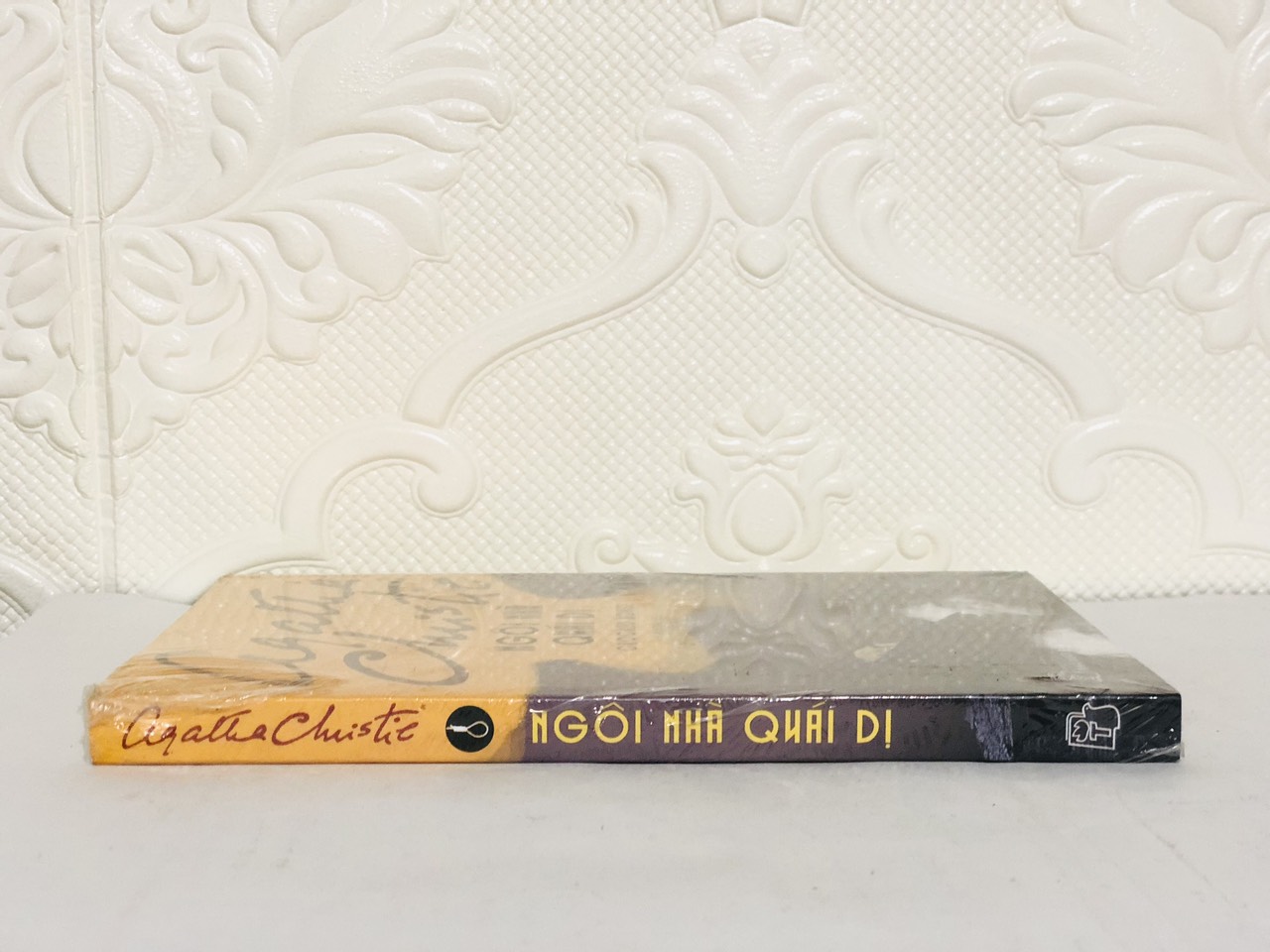 Ngôi Nhà Quái Dị - Agatha Christie