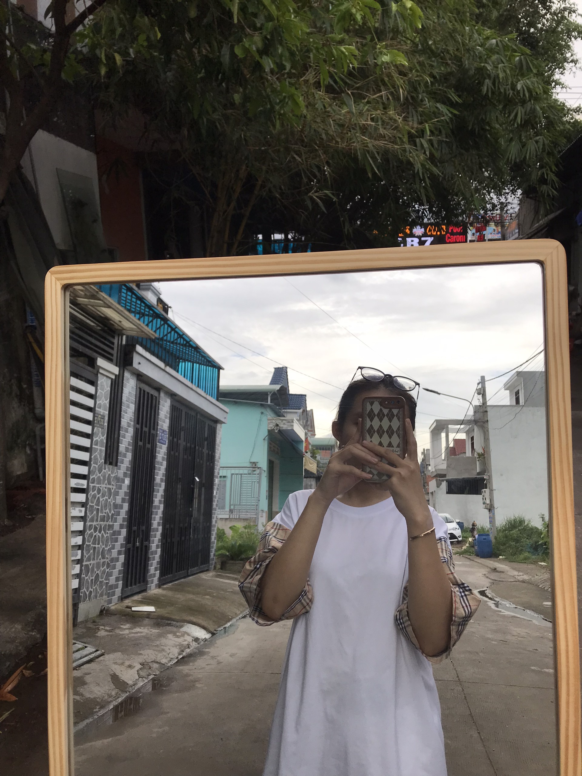 Gương soi toàn thân bo góc bằng gỗ thông cứng cáp, nhiều kích thước 40x120, 50x150, 50x160,