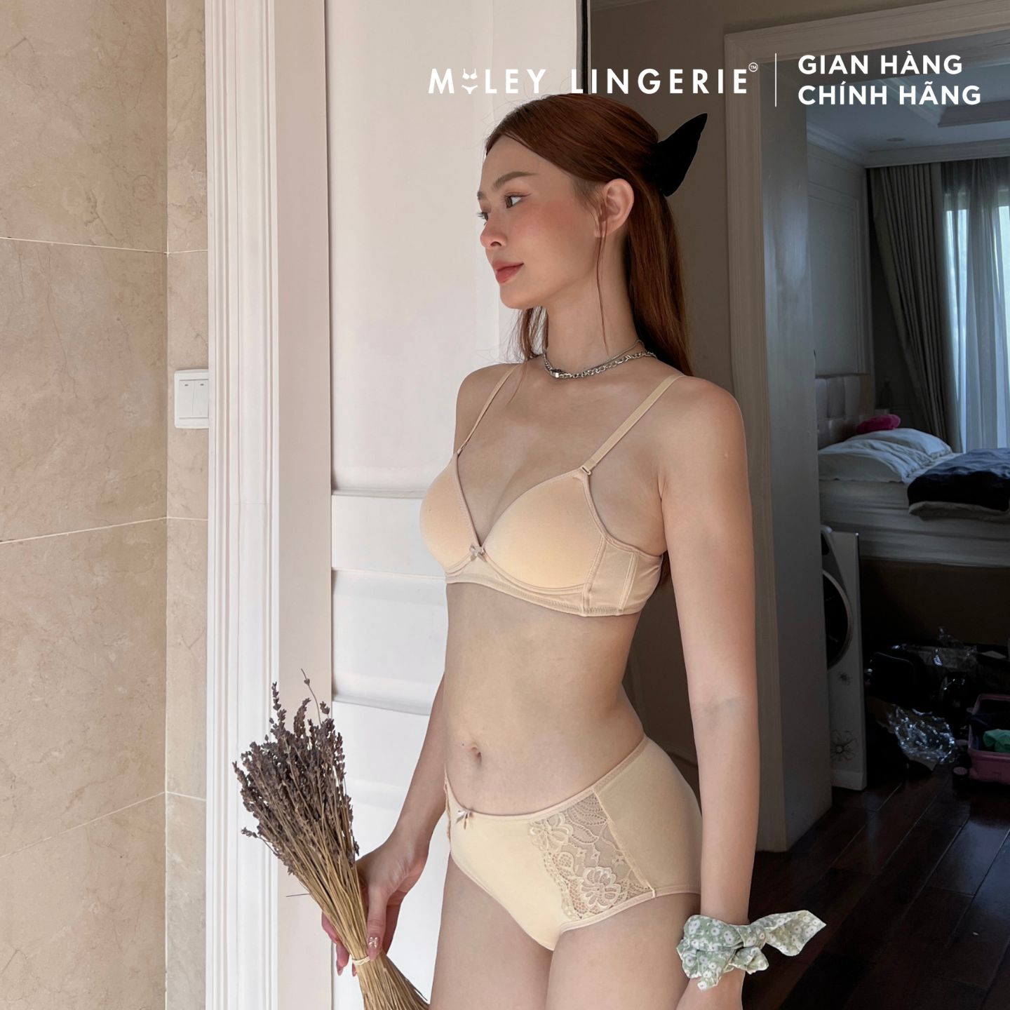 Bộ Áo Lót Flexi Không Gọng Và Quần Lót Nữ Lưng Cao Phối Ren Fascinating Flower - BRC005-FDS25 - Màu Da - 36BL