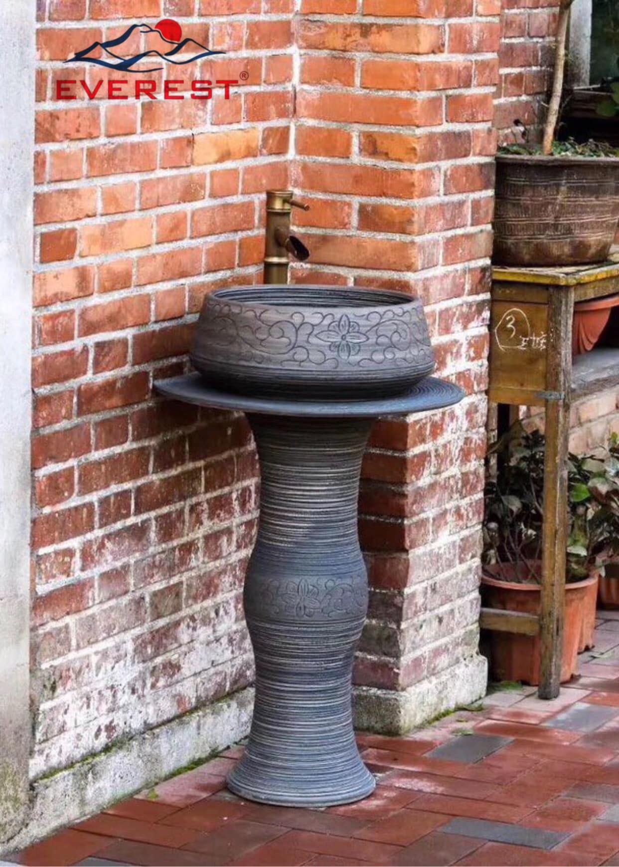 Chậu sứ mỹ thuật chậu lavabo có chân EVEREST EV-CĐC02