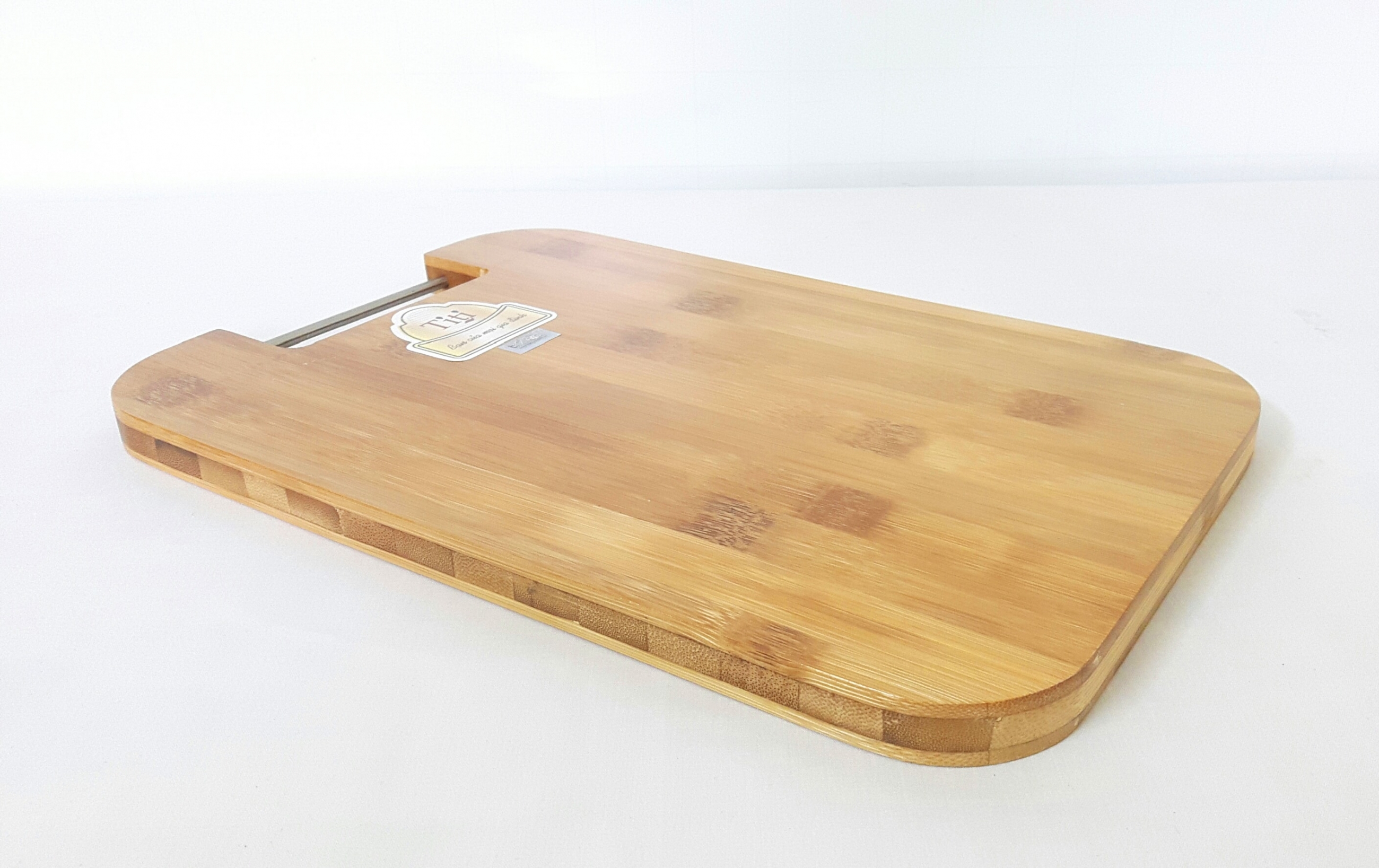 Thớt tre cao cấp Việt Nam : 34 x 23 x 1.8