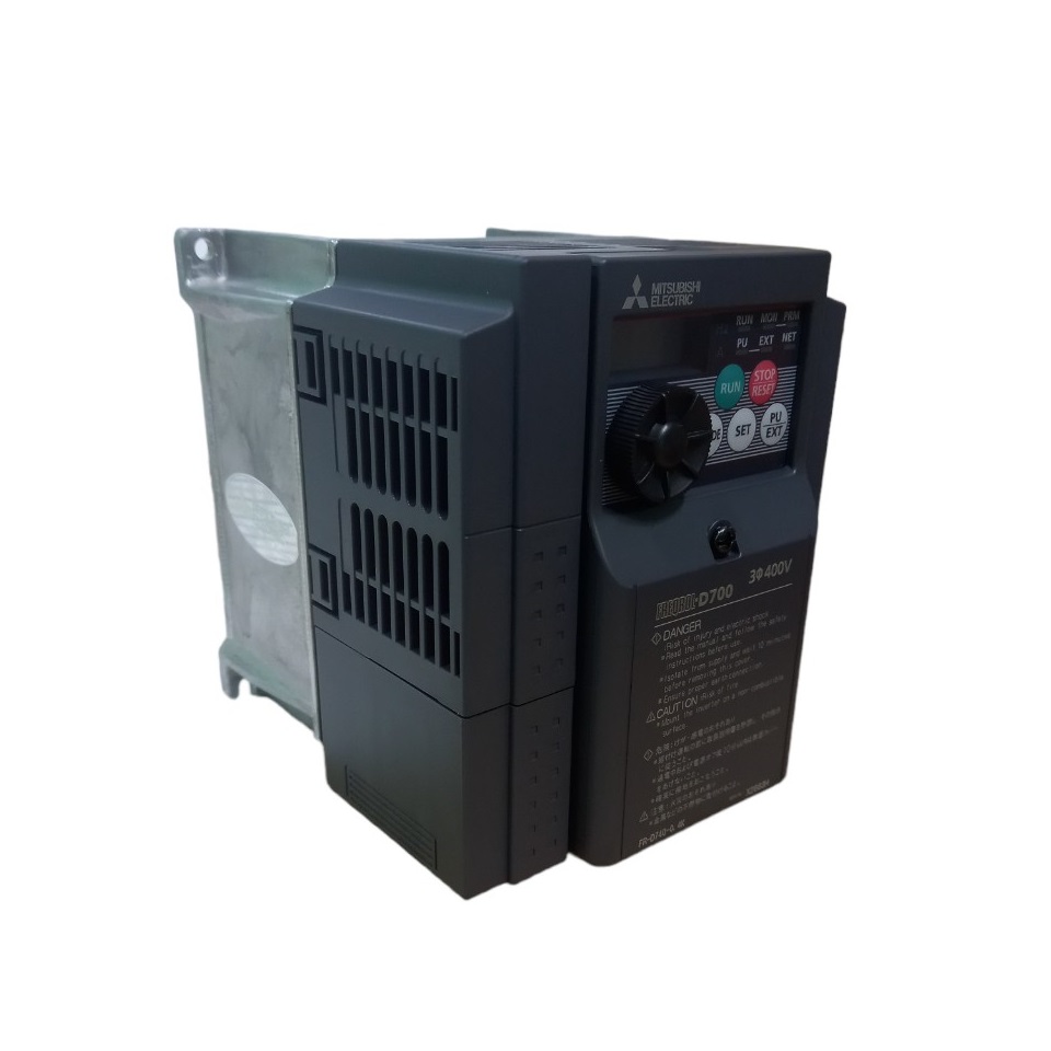 Biến Tần / Inverter Mitsubishi FR-E720-0.4K