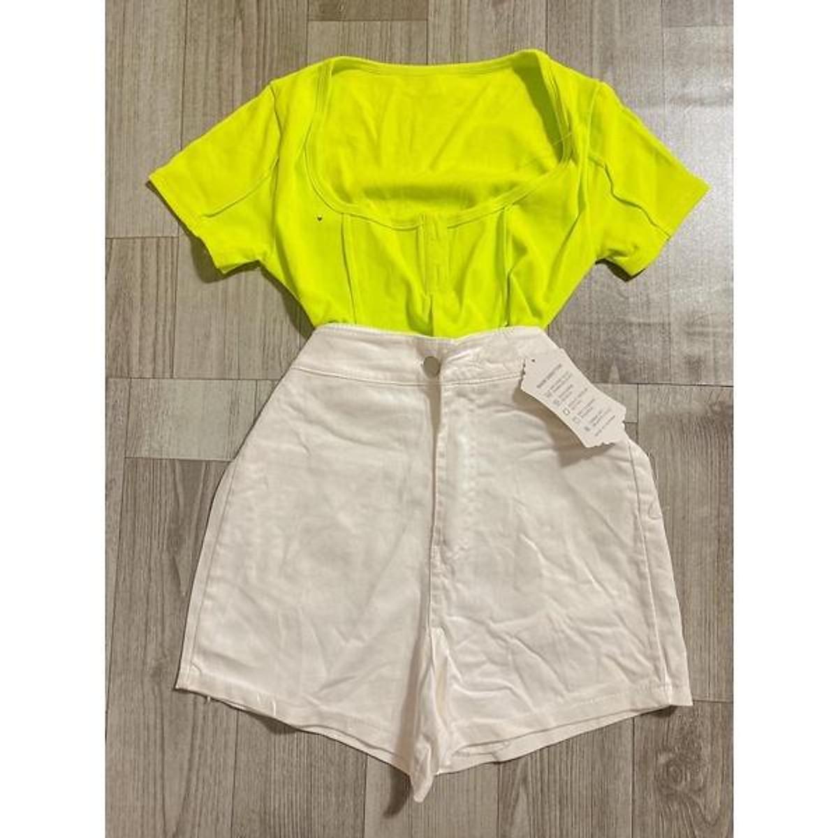 Quần jeans đùi lưng cao ôm giãn - short jeans không túi trước