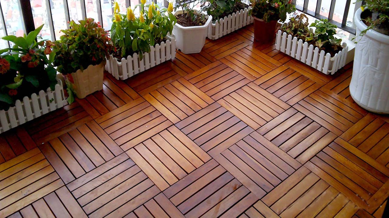 Vỉ gỗ lót sàn D30xR30xC2.4cm, vỉ gỗ lót ban công, ngoài trời, sân vườn, siêu bền, xuất khẩu Châu Âu