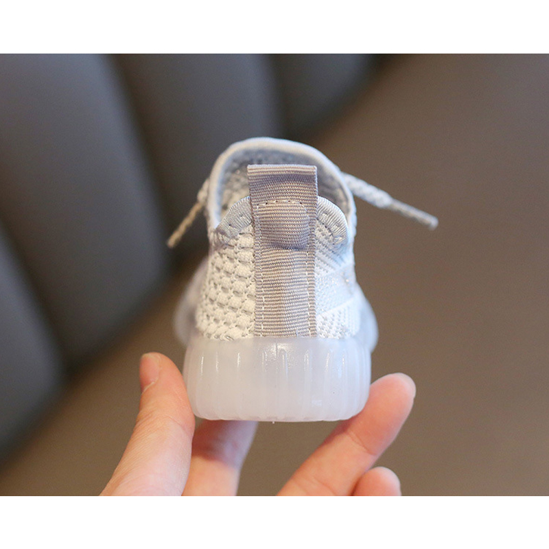 Giày sneaker thể thao cho bé trai/ bé gái phong cách dễ thương – GTE2013