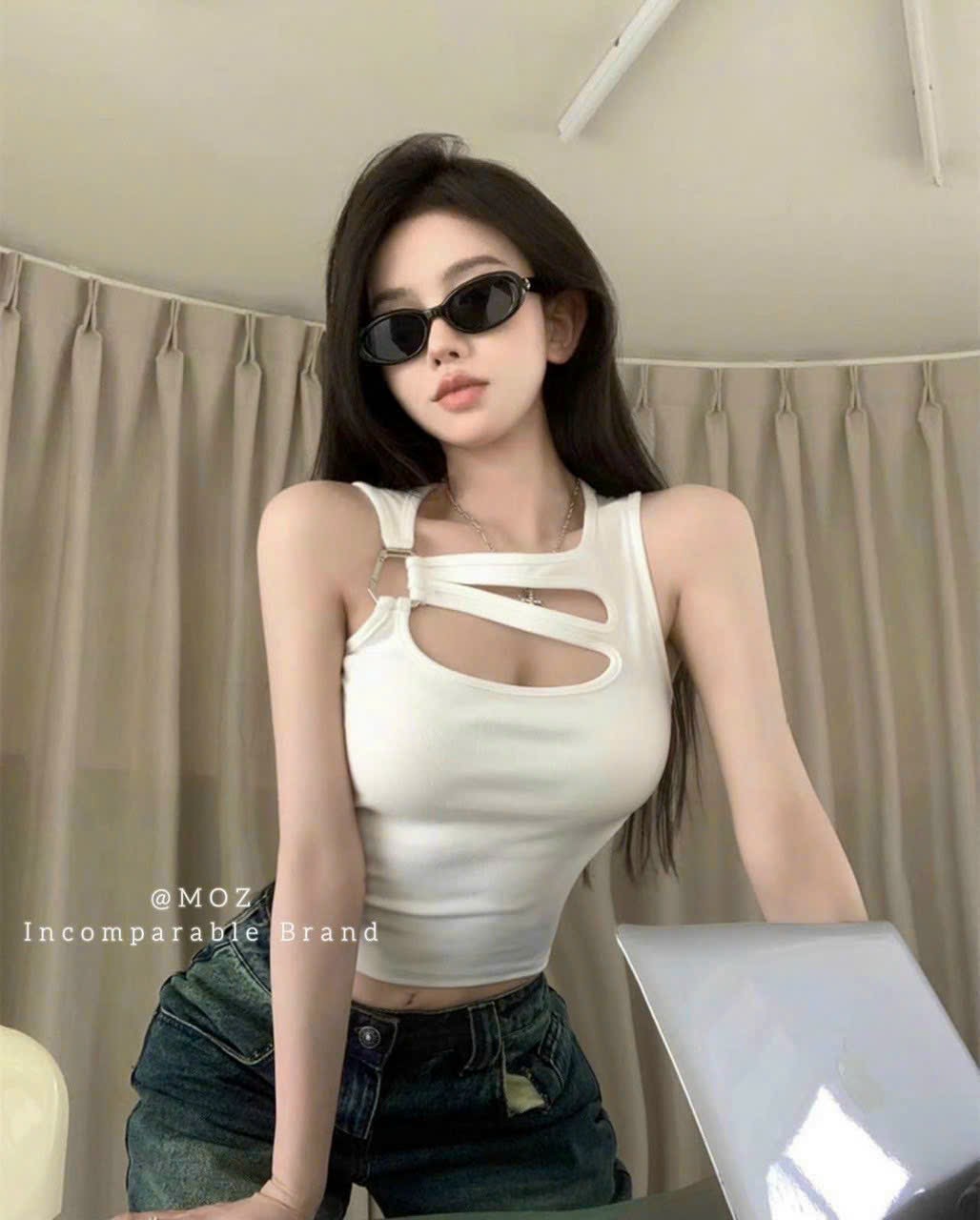  Áo hai dây và 3 lỗ nữ khoét ngực dáng ngắn croptop, Áo ba lỗ nữ cổ giả yếm, áo croptop 3 lỗ ôm body chất thun gân mềm mịn