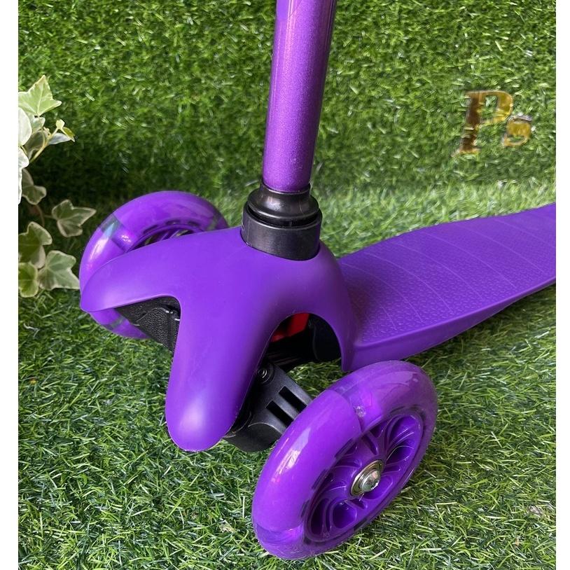 Xe Scooter Cao Cấp - Bánh Xe Đèn Led Phát Sáng Bé 2 tuổi đến 5 tuổi - Xe Trượt Scooter 3 Bánh Có Đèn Pediasure