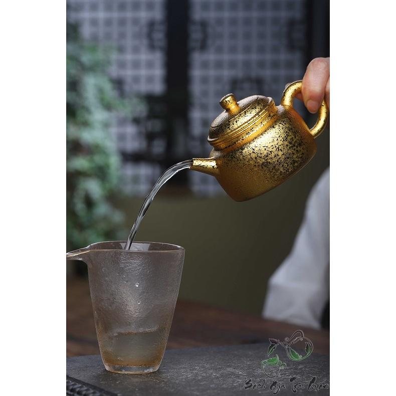 Ấm Tử Sa Đức Chung Mạ Vàng 200ml – NN Lưu Phụng Anh – Nguyên khoáng Tử Chu Nê – TS377