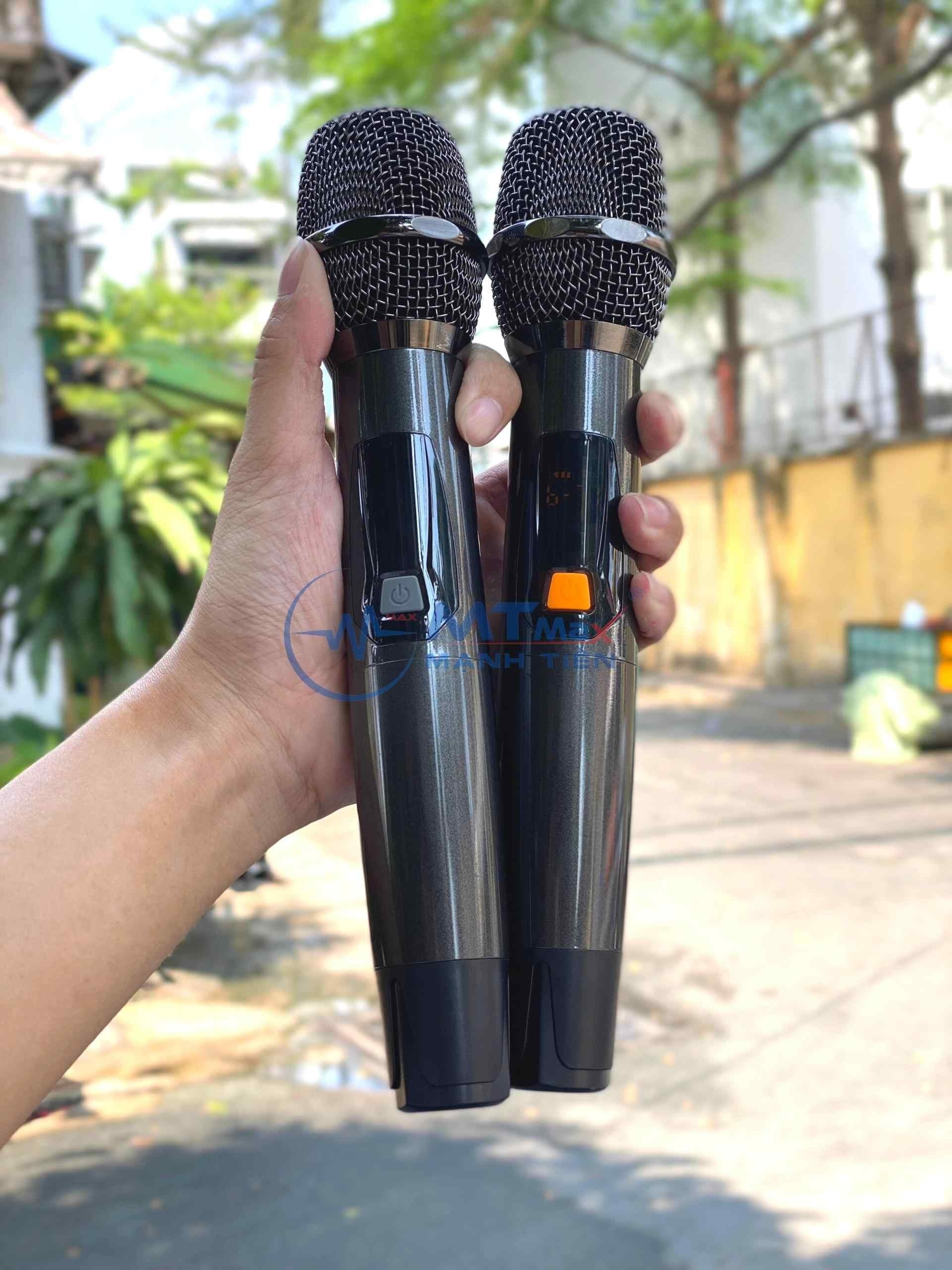 Loa Kéo AT T15 Bass 40cm - Công Suất Lớn kèm 2 Micro Không Dây- Tổng công suất lên đến 600w- nghe nhạc cực hay hát karaoke cực đã