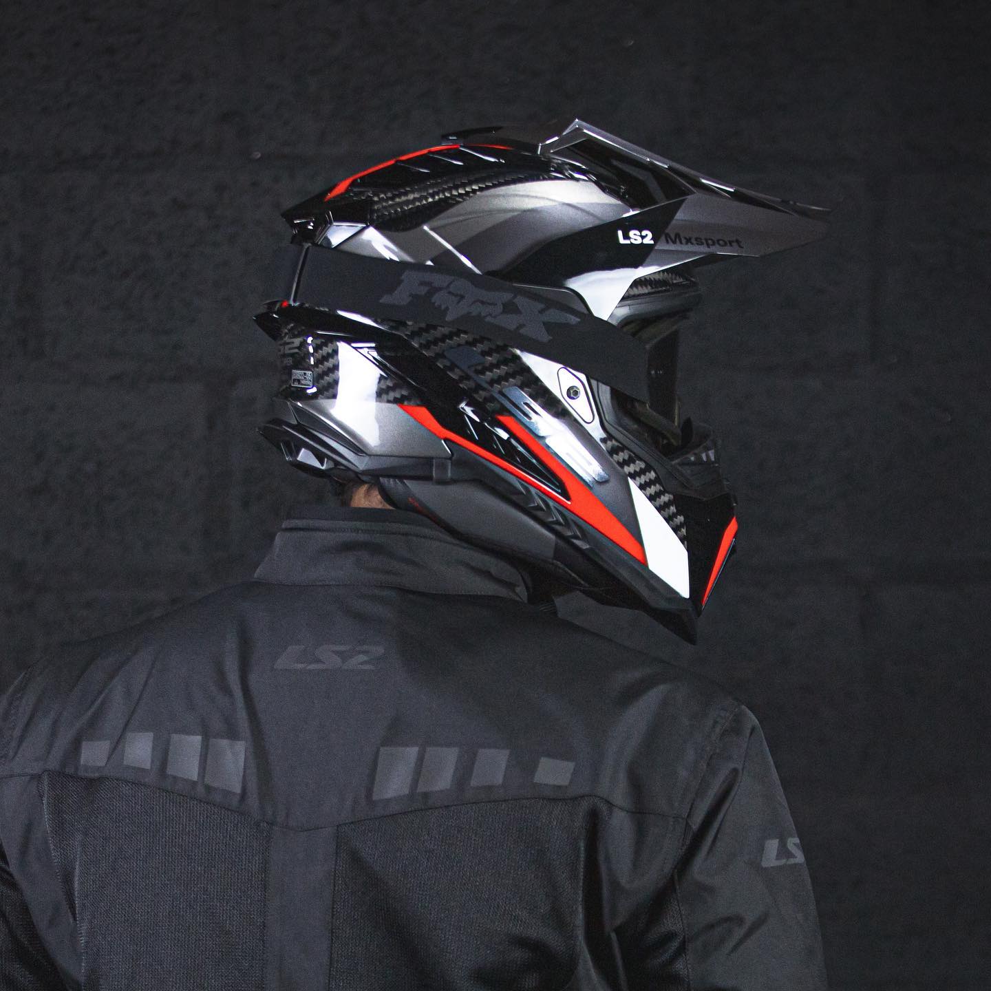 MŨ BẢO HIỂM CÀO CÀO DUAL SPORT LS2 MX701 EXPLORER CARBON - GARA20