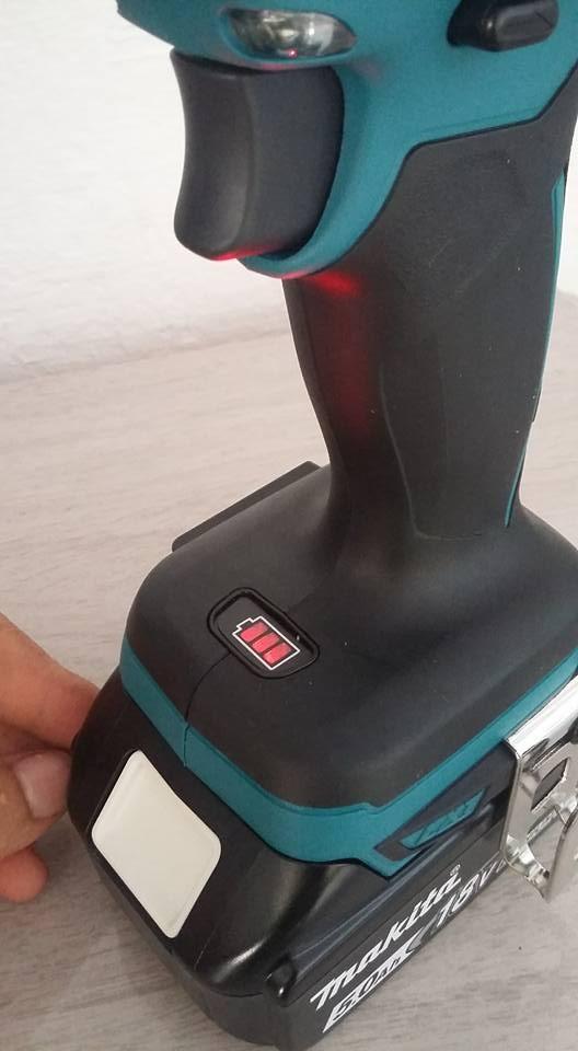 MÁY KHOAN BÚA VẶN VÍT DÙNG PIN MAKITA DHP481RTE - HÀNG CHÍNH HÃNG