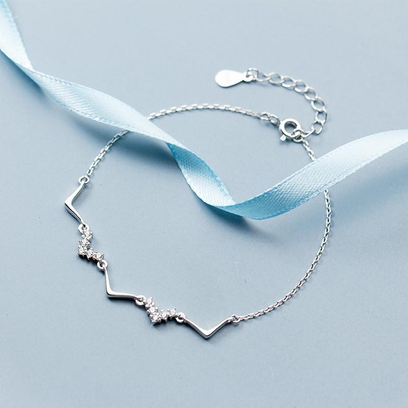 Vòng tay nữ bạc Ý S925 hình chữ V đơn giản nhỏ xinh S2116 - AROCH Jewelry