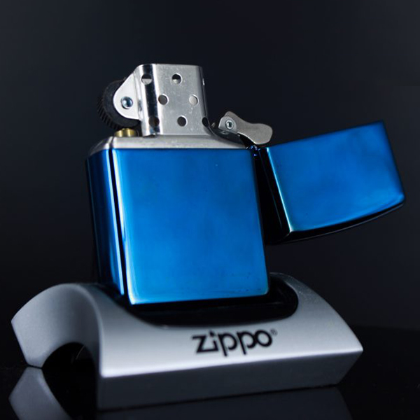 Bật Lửa Zippo 2008 - Claudio Mazzi Fantasy Sapphire