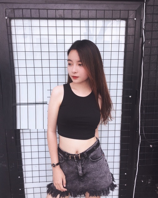 Áo ba lỗ ngược croptop chất thun trơn hot hit