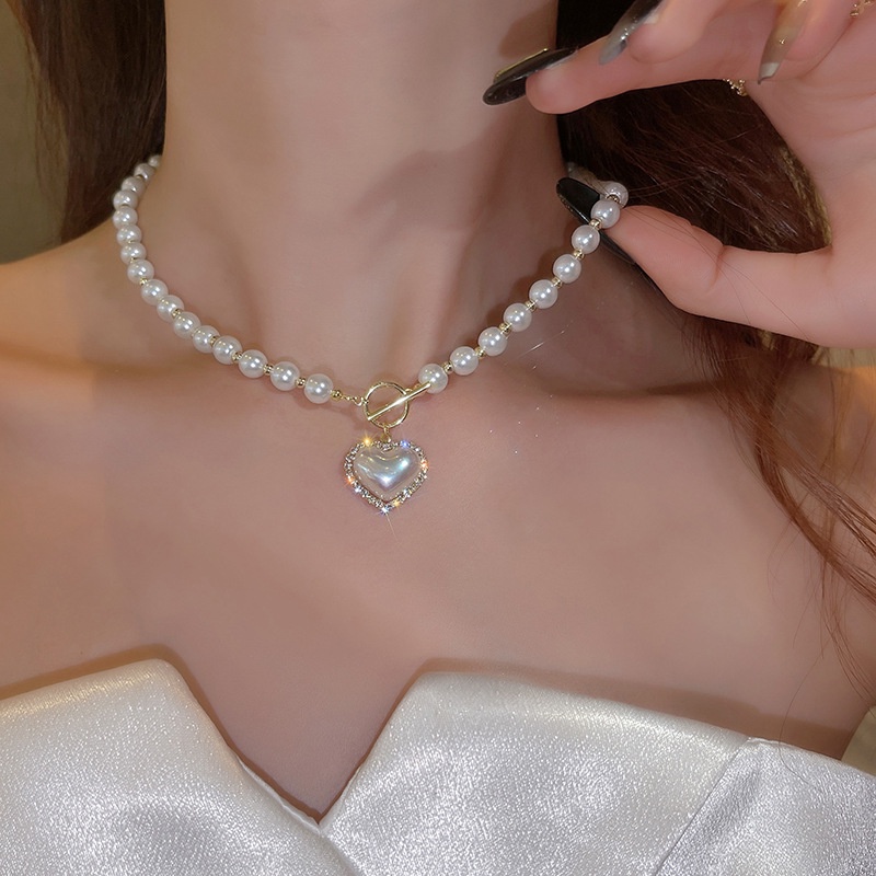 Vòng Cổ Choker Mặt Trái Tim Đính Ngọc Trai Thời Trang Cho Nữ