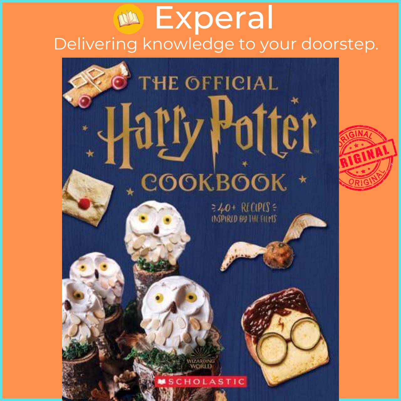 Sách - The Official Harry Potter Cookbook - Harry Potter by Joanna Farrow (UK edition, Hardback)