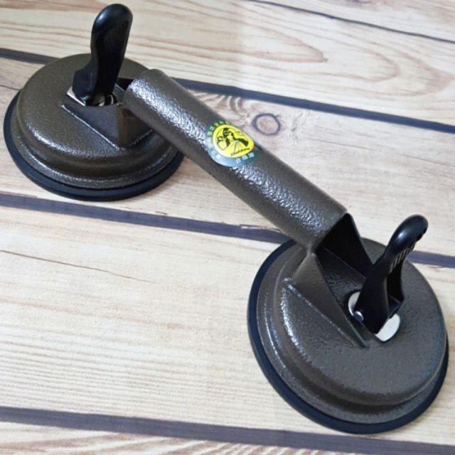 Hít kính 2 chạc 3 chạc