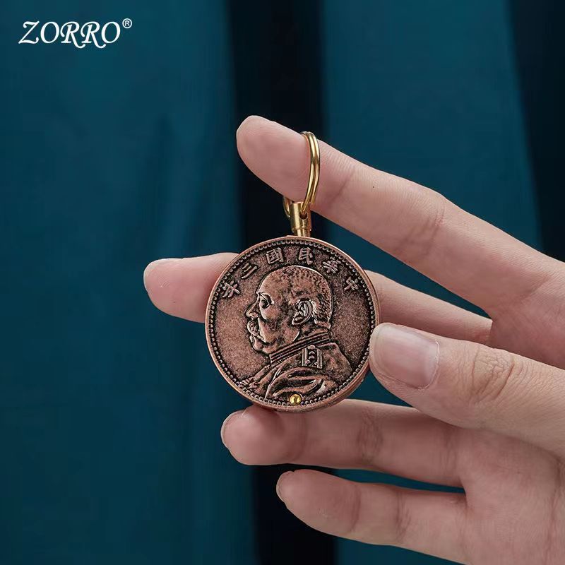 Vỏ Hột Quẹt Bật Lửa Xăng Đá Kiêm Móc Khóa Zorro Z623 Thiết Kế Độc Lạ - Dùng Xăng Bấc Đá Cao Cấp - Nhiều Hinh
