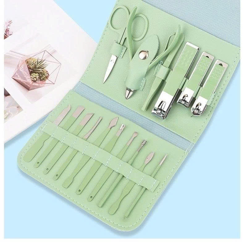 Bộ Kềm Cắt Móng Tay 16 Món Cao Cấp Có Hộp Đựng Sang Trọng Tiện Dụng Cho Nam Nữ
