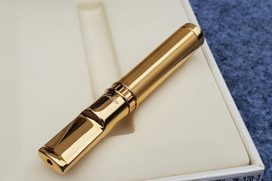 Tẩu thuốc kim loại vệ sinh dùng cho các cỡ thuốc ZB-370