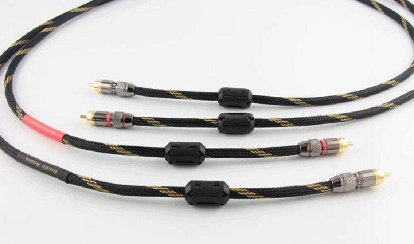 Dây tín hiệu Audio Monster standard 100 hai đầu RCA chống nhiễu dài 1,5 mét - Hàng Chính Hãng