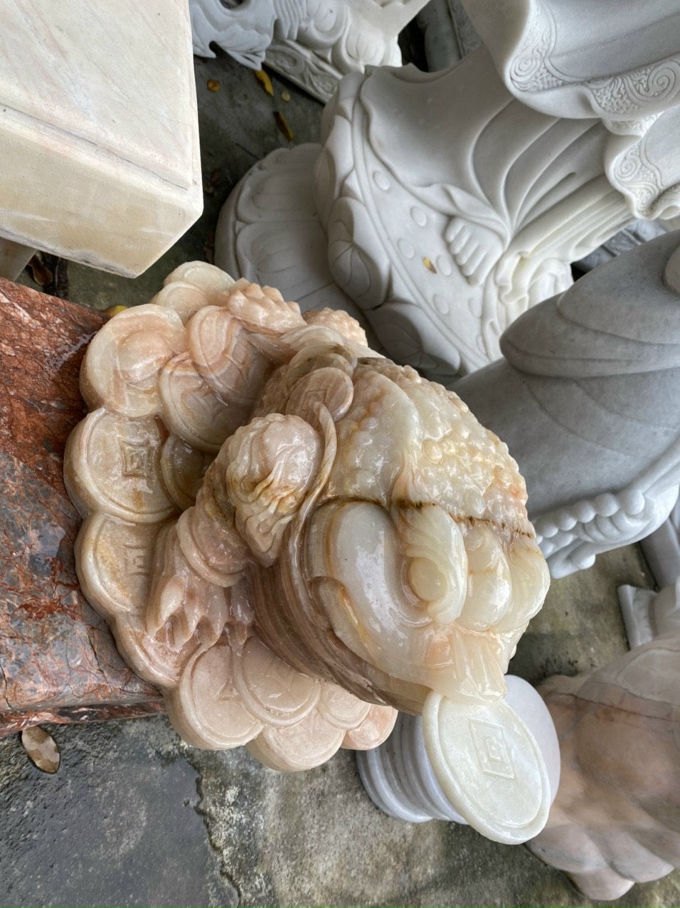 Thiềm thừ Vân tứ quý