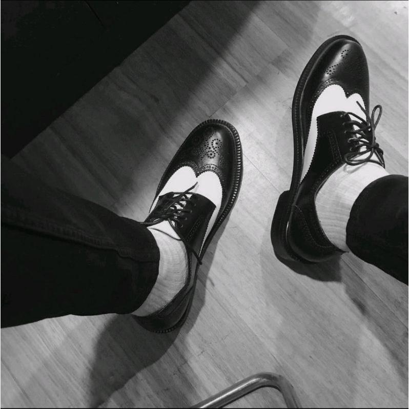 Giày nam buộc dây black white