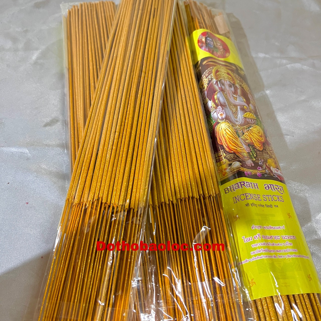 Nhang Thần Tài Thái Lan 79 cây thu hút lộc trong kinh doanh , nhang cong không rơi tàn