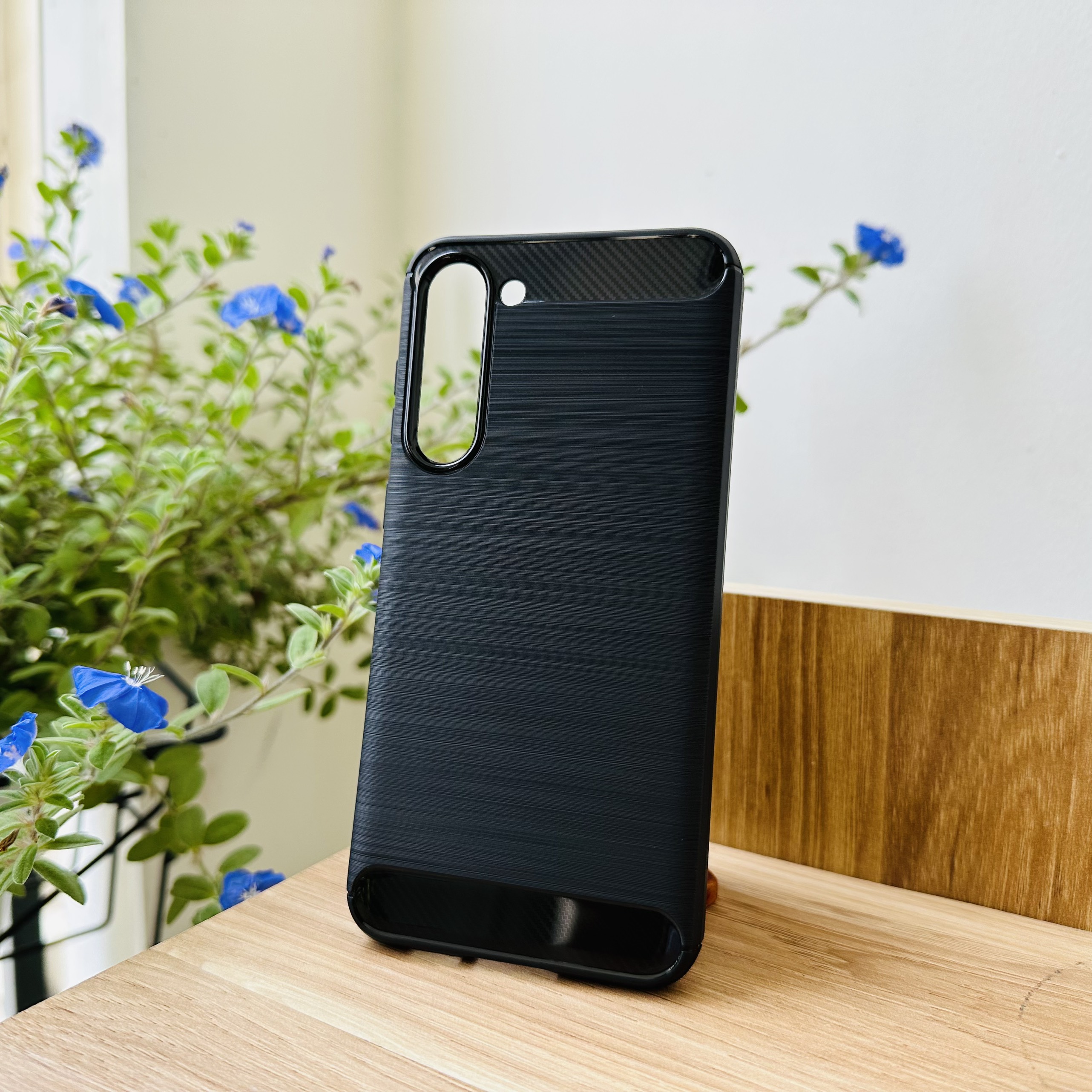 Ốp lưng dành cho Galaxy S23 Plus Likgus armor chống sốc- Hàng chính hãng