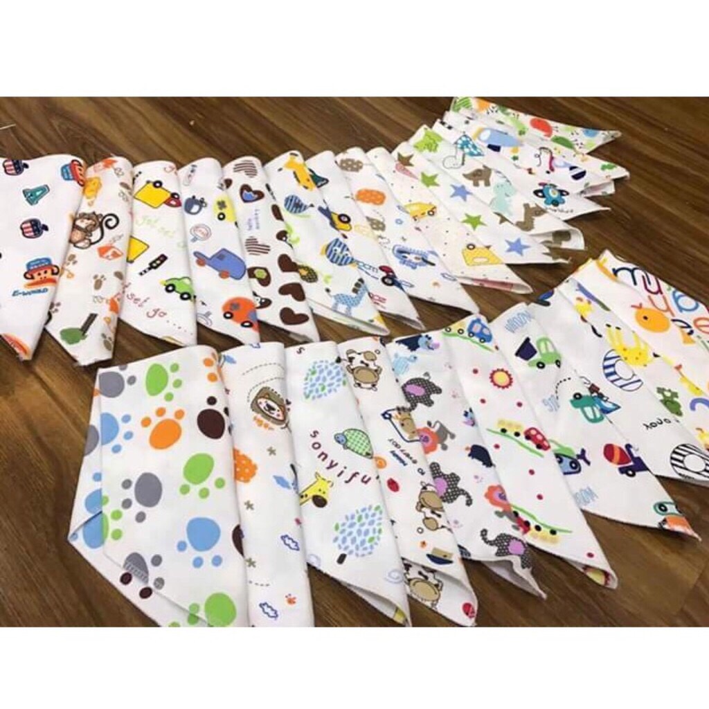 Combo 10 Yếm tam giác cotton cúc bấm cho bé