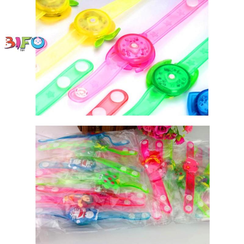 Vòng tay hoạt hình phát sáng dễ thương cho bé