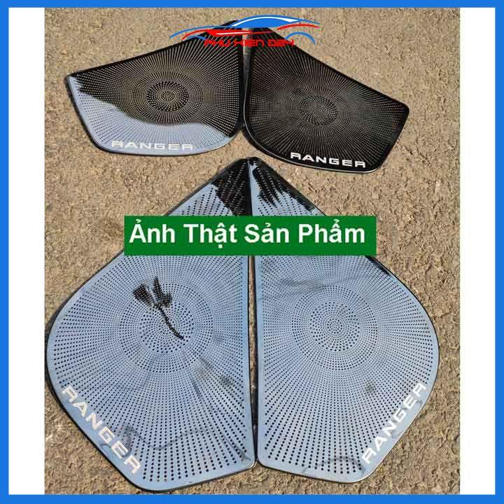 Bộ ốp màng loa vân Titan cho xe Ranger 2017-2018-2019-2020-2021-2022 chống xước trang trí nội thất ô tô