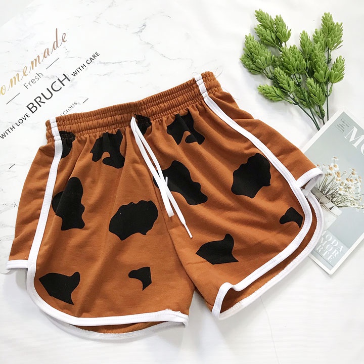 Quần đùi nữ freesize 42-50kg in bò sữa thun da cá dày vừa - quần short nữ - QG62