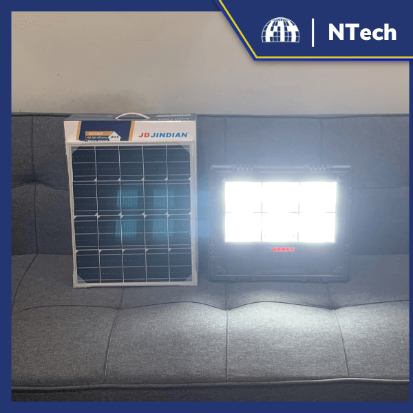 Đèn pha năng lượng mặt trời 300w Jindian JD-18300